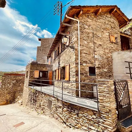 Mountain Getaway In Xalet